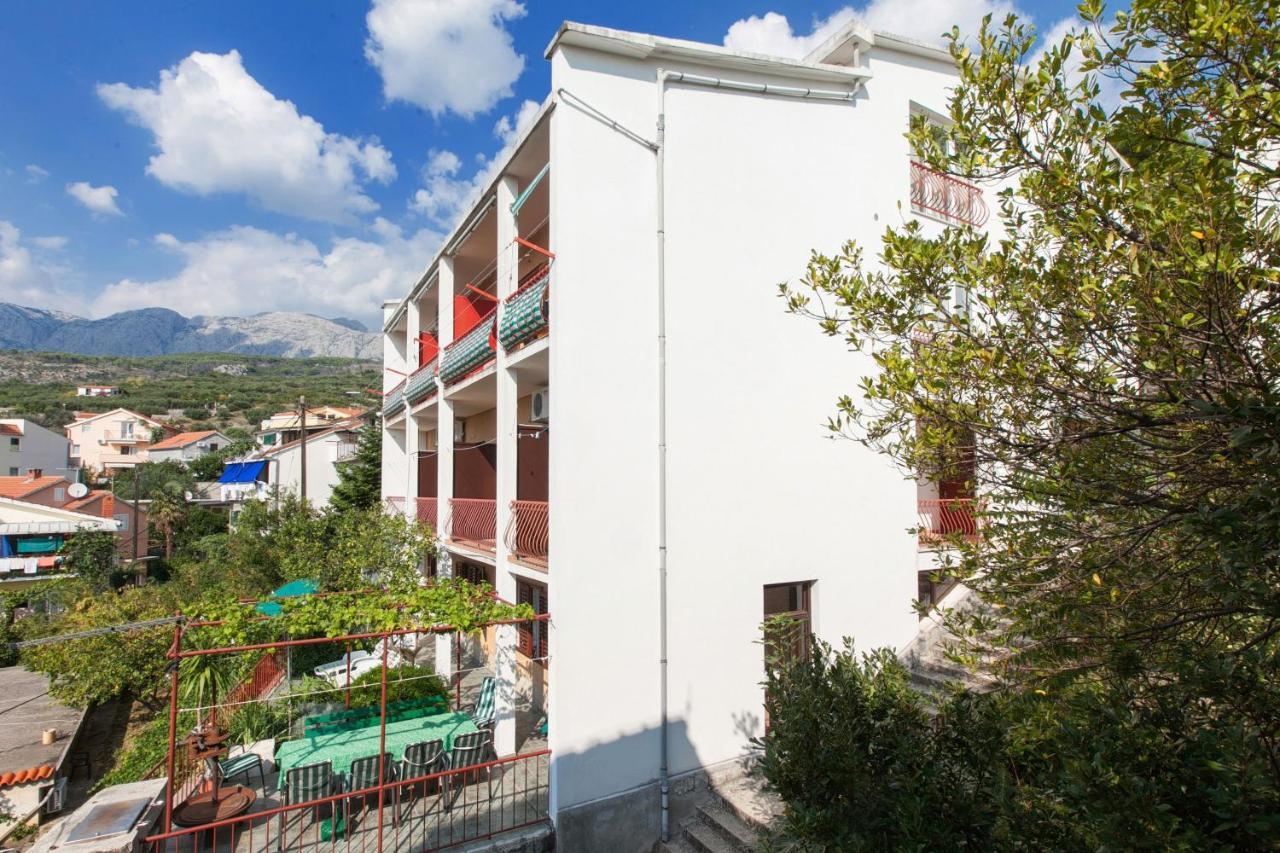 Apartments By The Sea Podgora, Makarska - 12326 Exterior photo